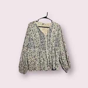 Ruffled Split-Neck Top Old Navy Floral Size L